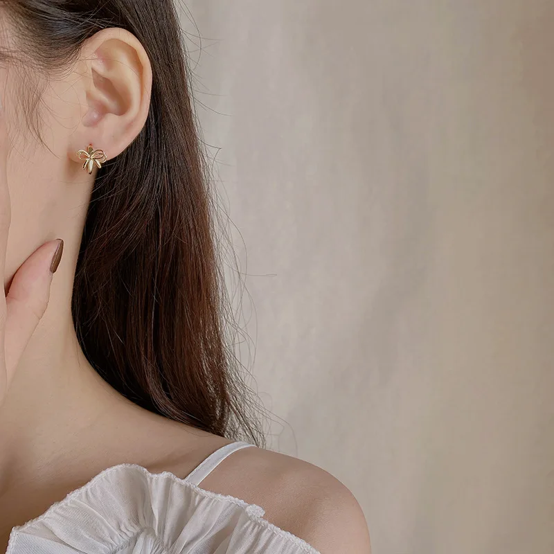 Korean Jewelry Wholesale - Copper Small Ribbon Bowknot Bow Huggie Hoops Earrings for Women Cute Gold Ribbon Bowknot Hoop Earring