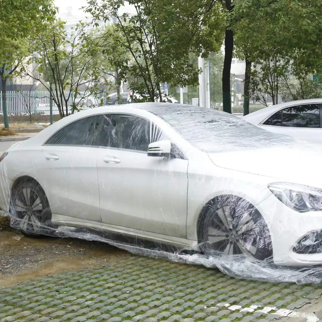 Одноразовая Автомобильная одежда Солнцезащитный водонепроницаемый пластиковый прозрачный чехол от дождя Пылезащитная куртка универсальная простая распылительная краска