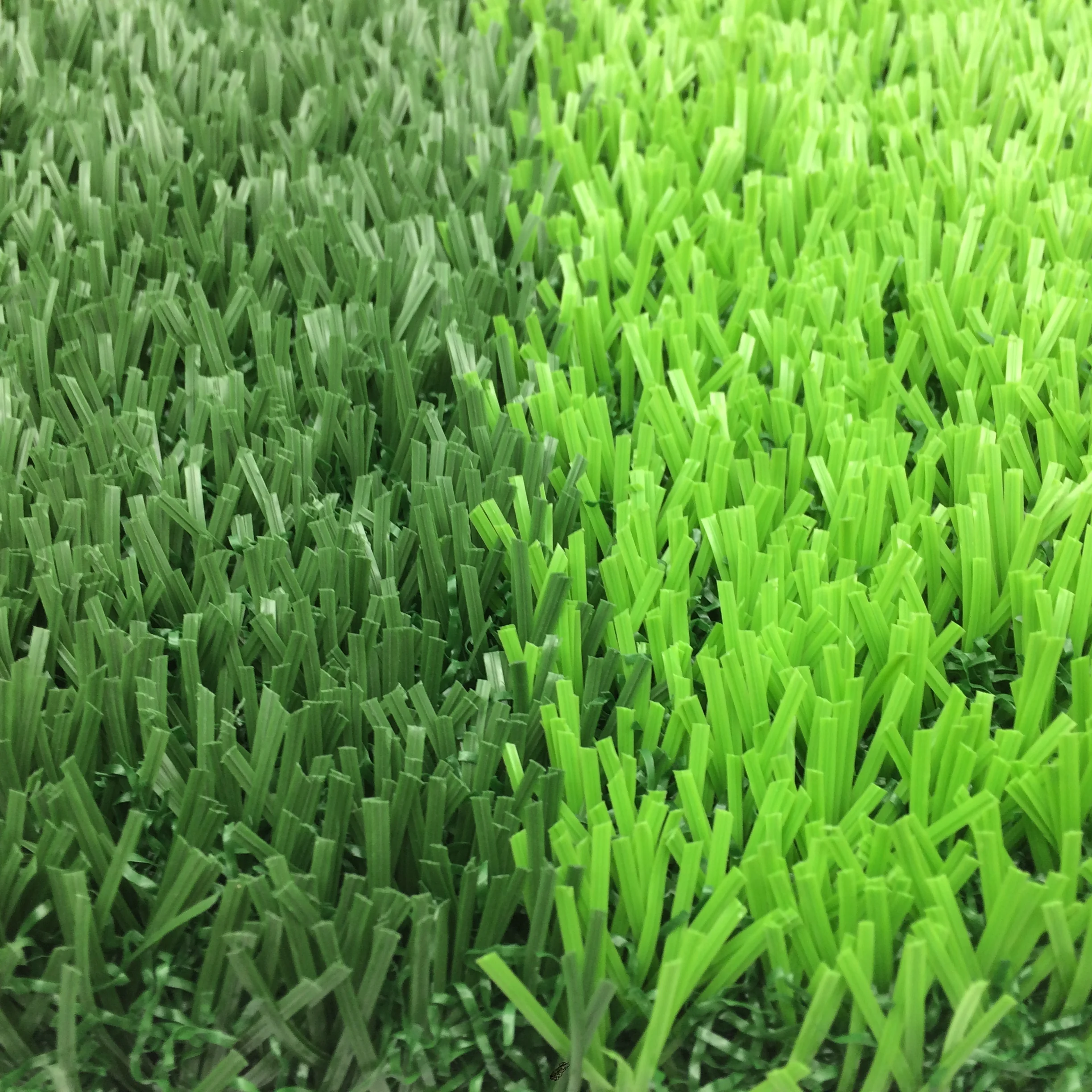 30mm UV resistant durable high quality non-filled artificial grass for sports fields