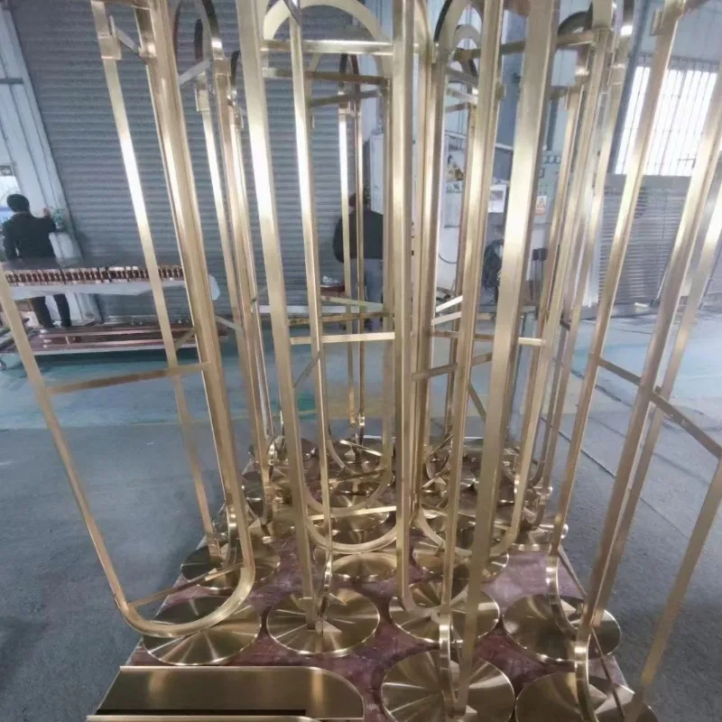 Декоративные передвижные складные золотистые разделители из матового стекла для спа-мероприятий