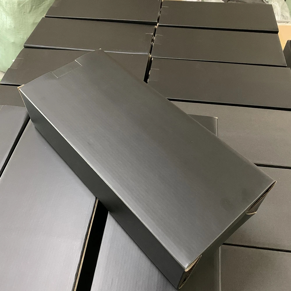 EIH13 hockey package box 2