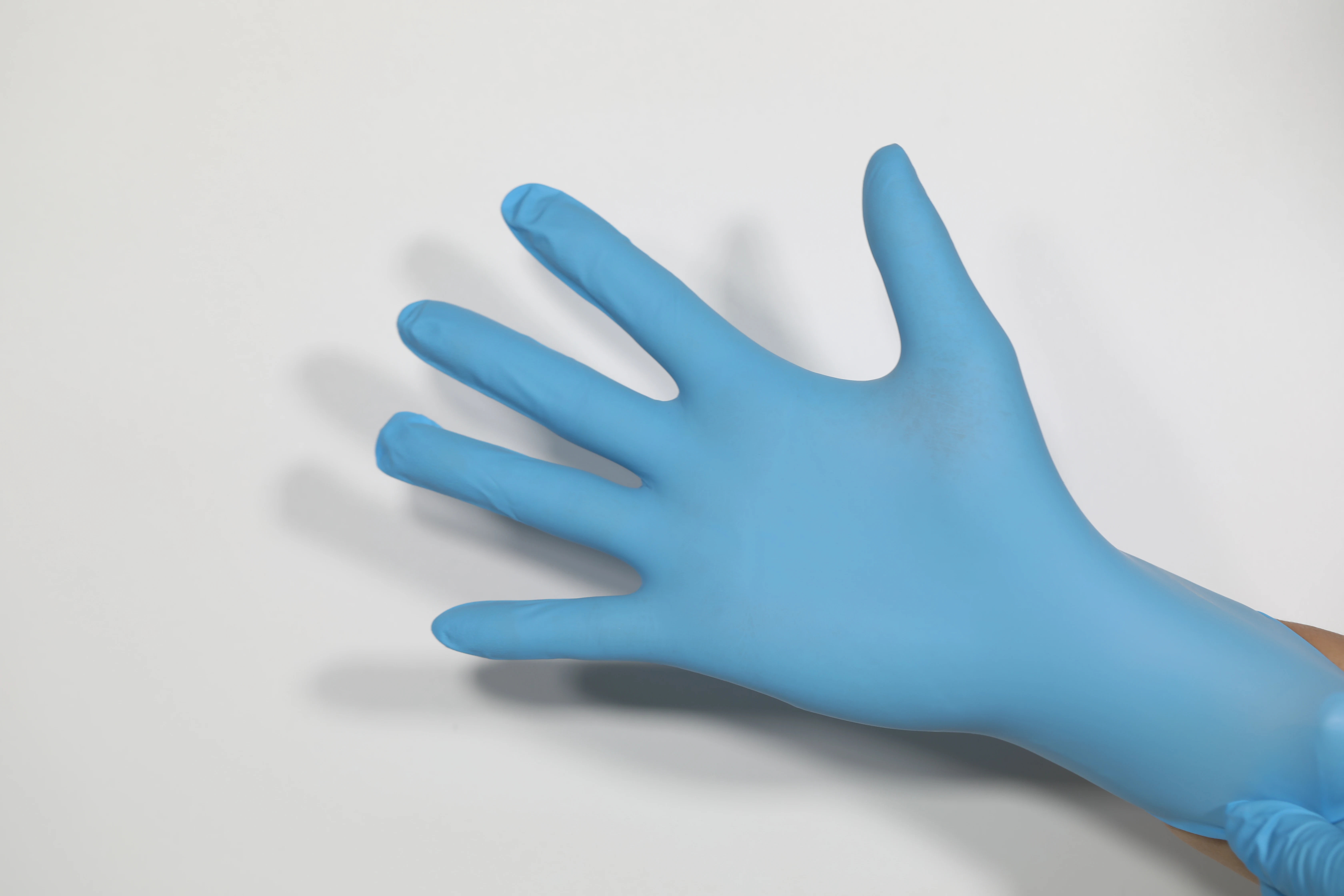 JINGJIN Free Sample Safety  Disposable  Medical   Wholesale High Quality  Manufacturing Waterproof Texture finger  Nitrile Glove