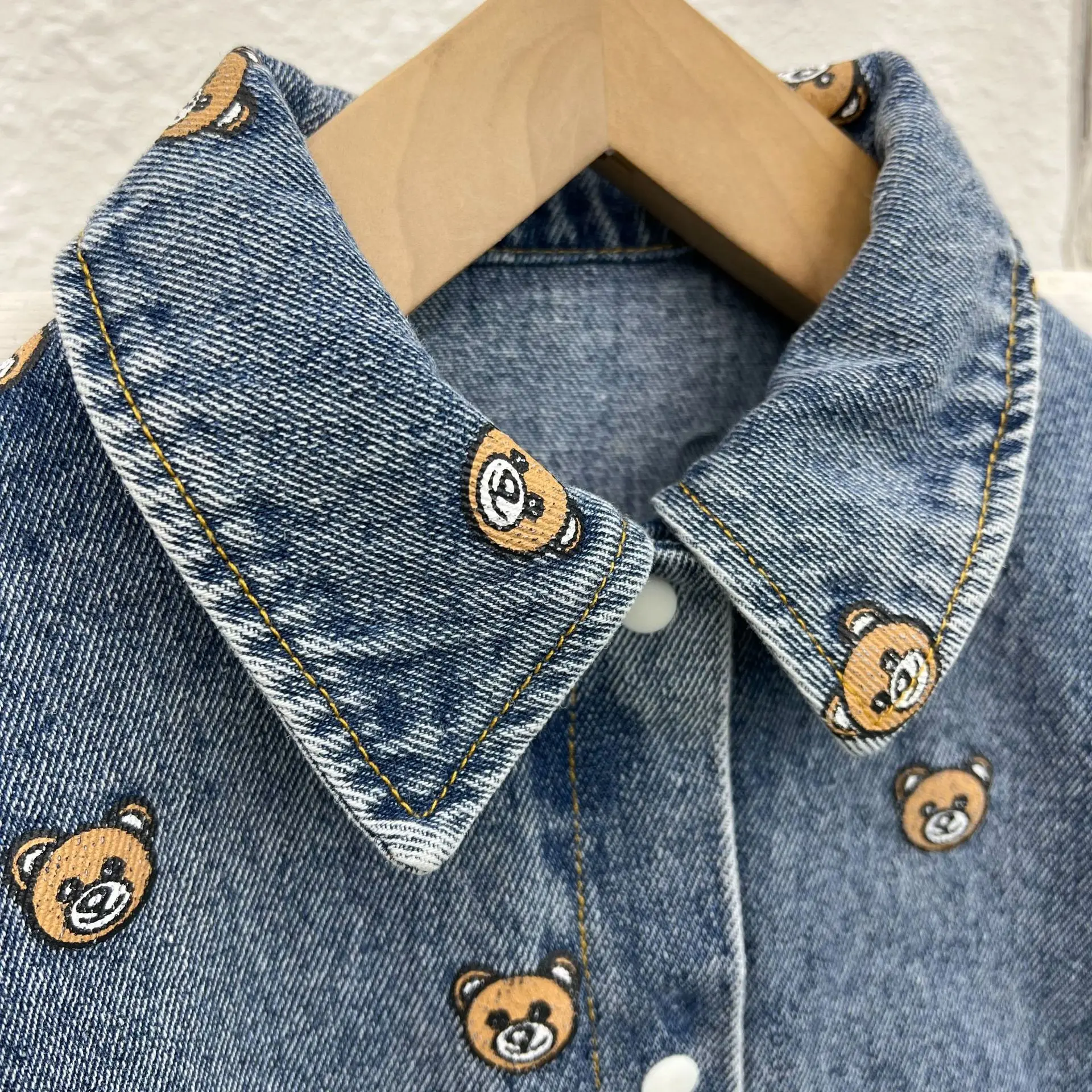 Fashion Autumn Baby Clothes Infant Boys Denim Rompers Front Pocket Toddler Girls Jumpsuits Bear Pattern