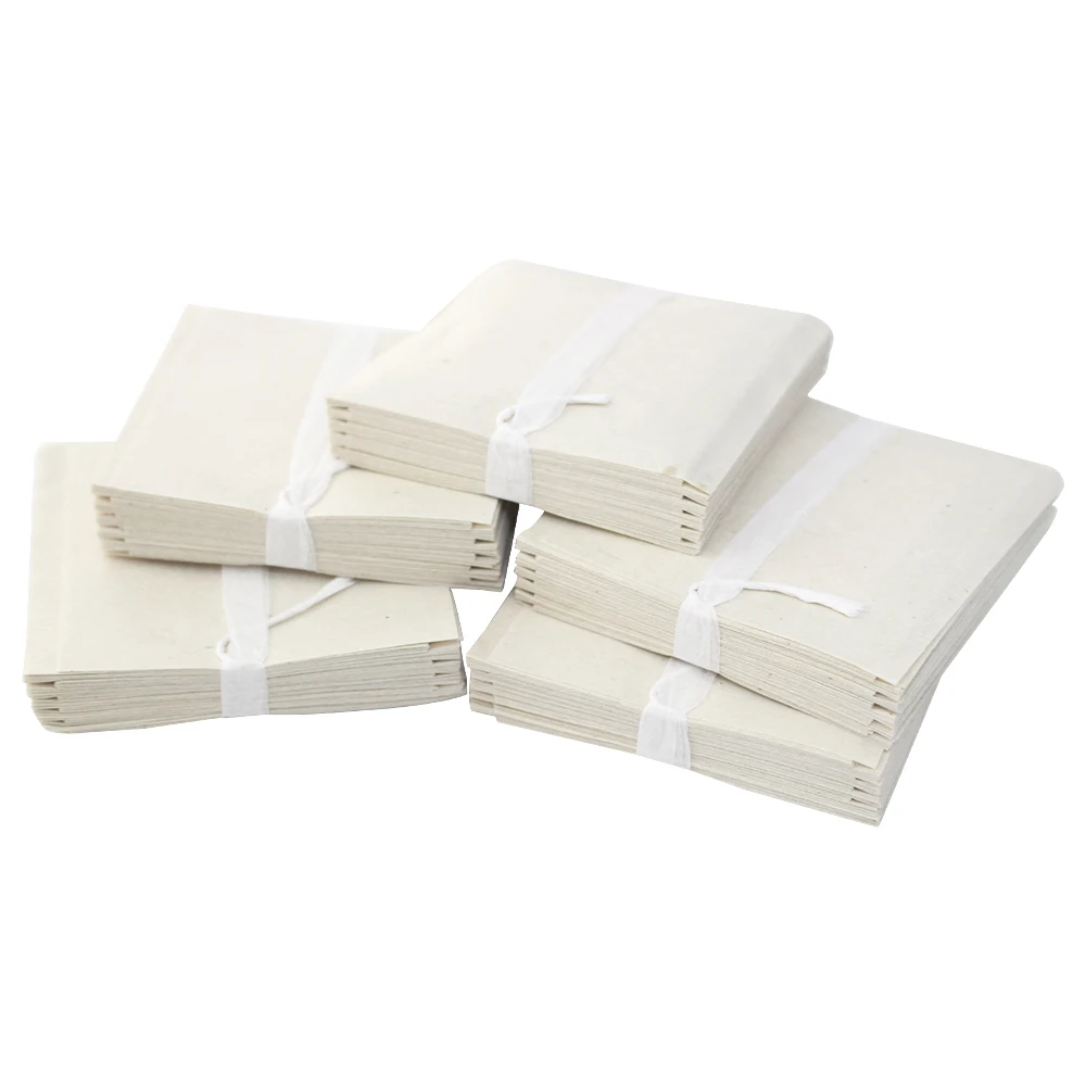 Bano de oro Kinno с покрытыем цвета чистого 24 каратного золота лист для торта бокалы под косметику золочение 2,5x2,5 см съедобный золотой лист