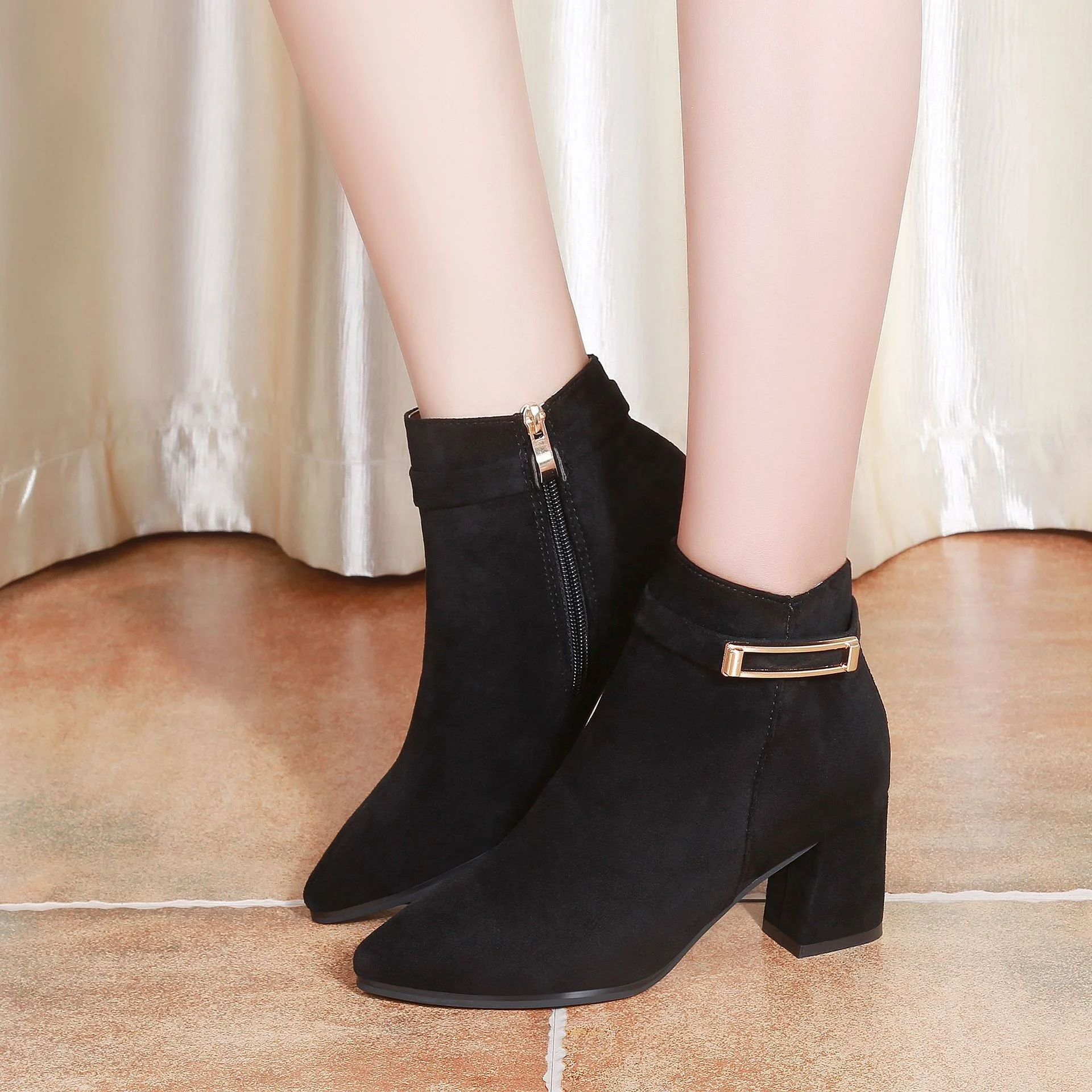 New Design Chelsea Suede Pointed Toe Shoes Chunky Heel Ankle Boots High Heeled Women Shoes