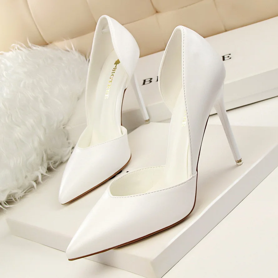 Wholesale Low Heel Ladies Pumps New Designer High Heeled Pointed Toe Ladies Pumps Sexy Elegant Women Heels