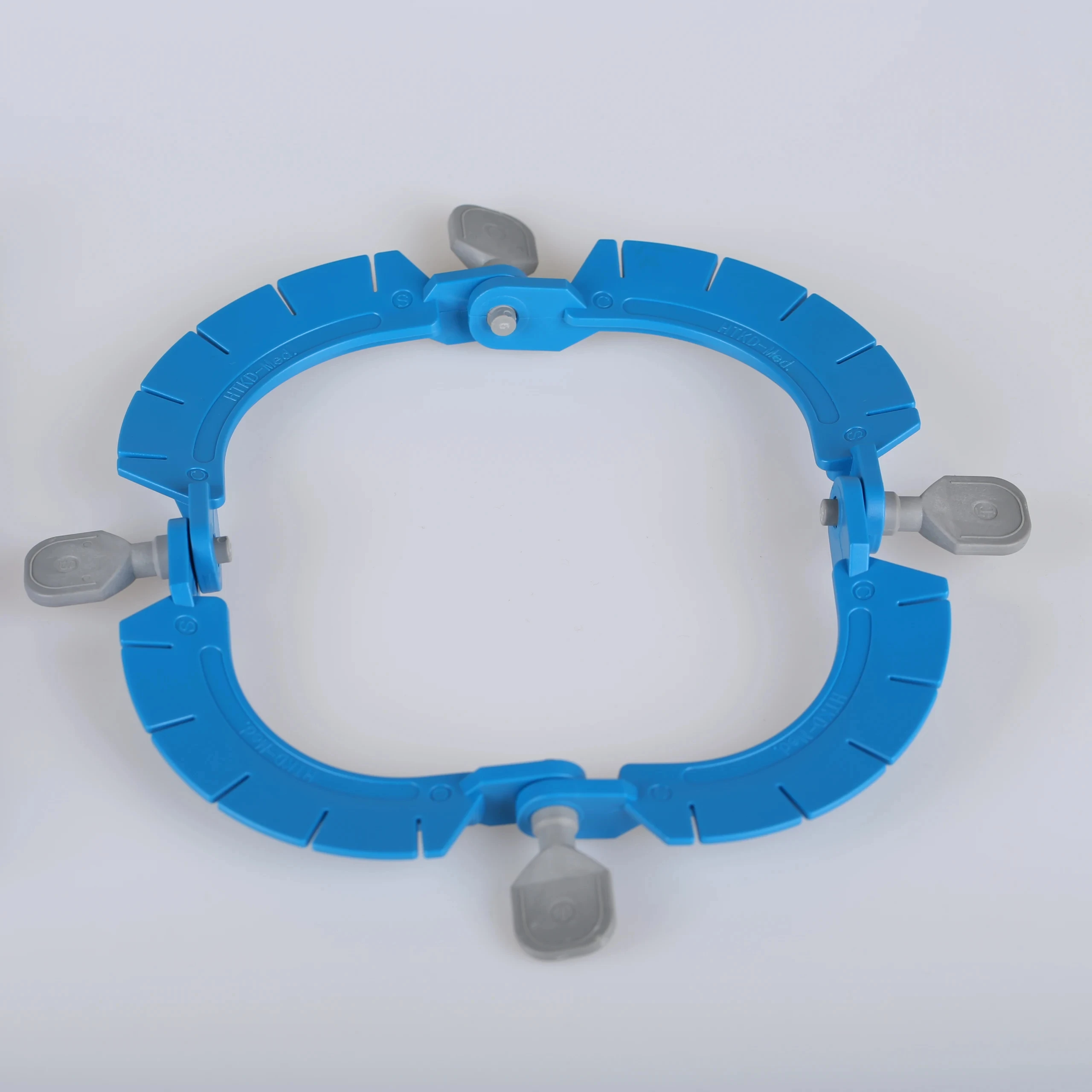 Ring Retractor System for hospital comsubles the basis of surgical instruments with CE approved