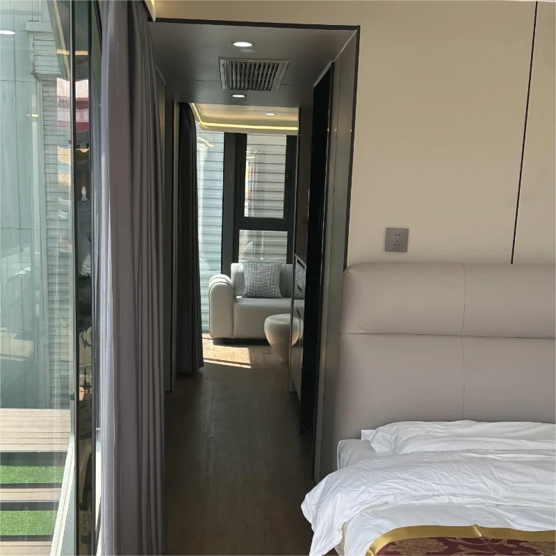 zhentai Z06 38sqm Earthquake Resist Isolator Sleeping Capsule Prefab Modern Cabin Tiny House Wholesale