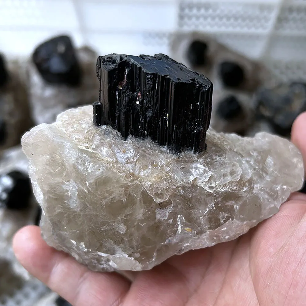 Natural Tourmaline Stone Hot Sale Black Tourmaline Mineral Specimen Used for Decoration