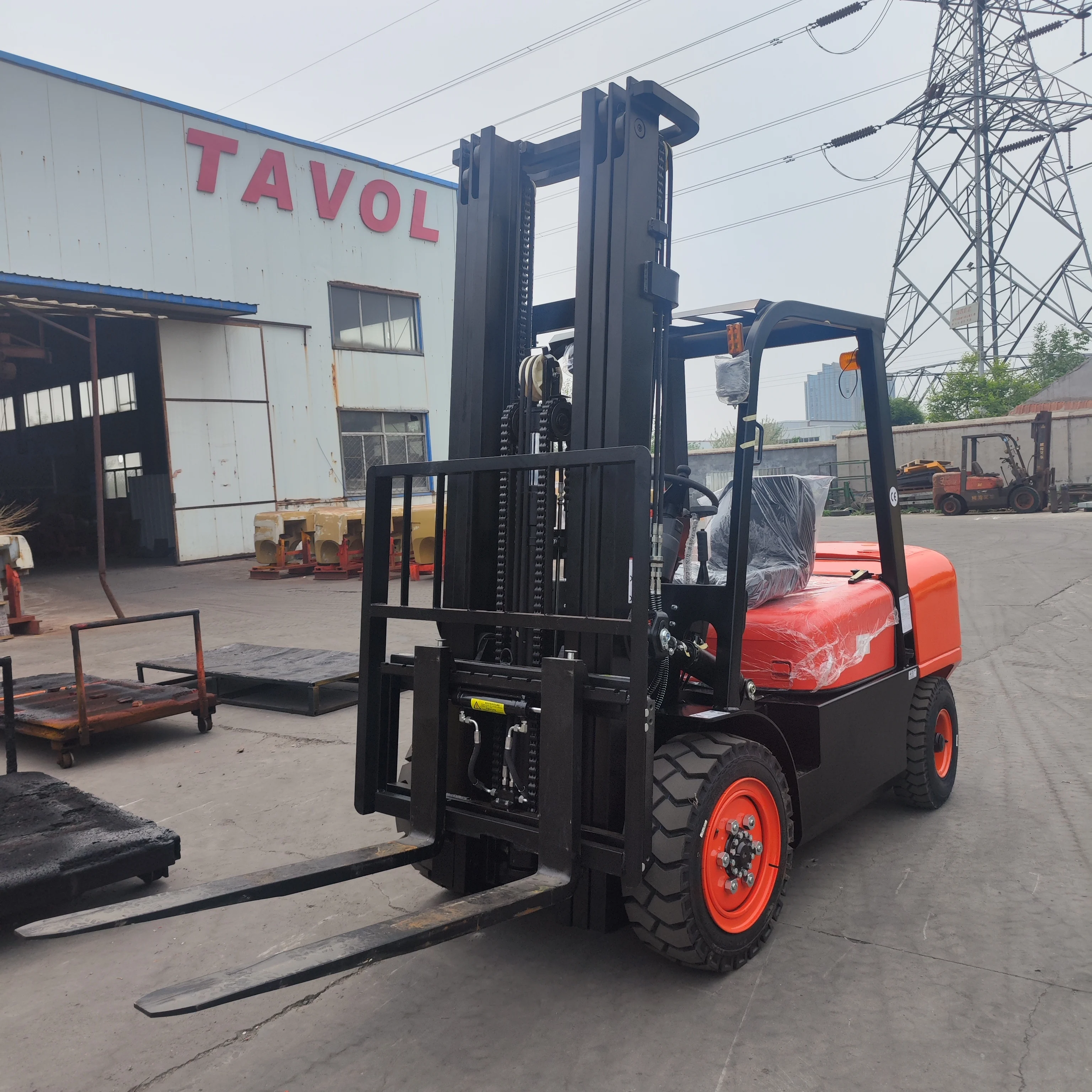 cheap 3 2.5 3.5 tons hot sale farm use High capacity battery forklift Electric Forklift with attachments