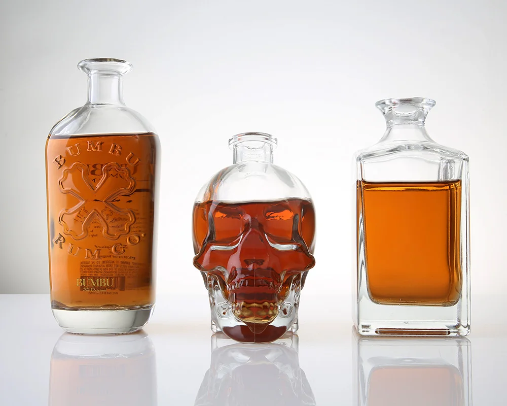 Liquor Bottle Packaging Factory Wholesale OEM ODM 700ml Luxury Whisky Gin Rum Vodka Cognac Brandy Bottle