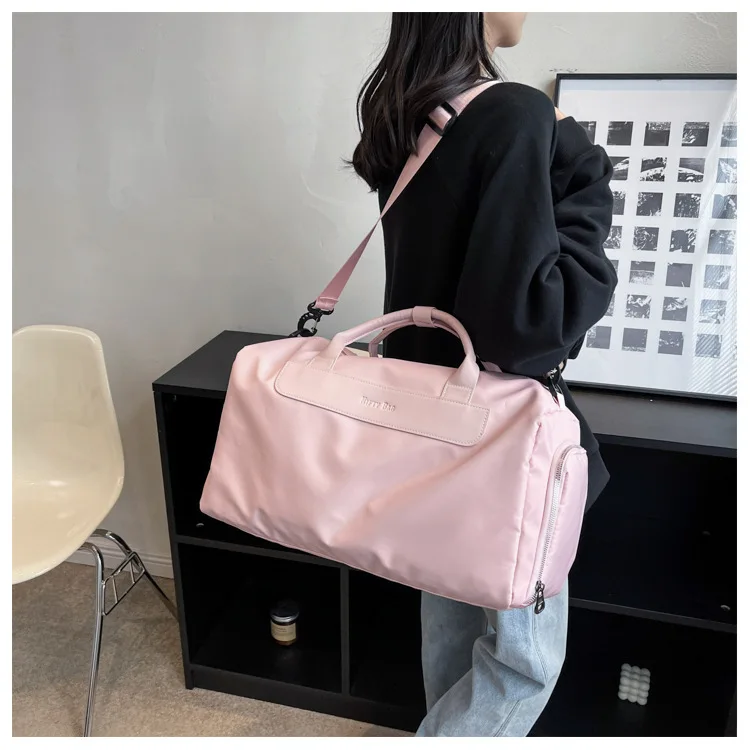Manufacturers Direct Sales High Quality Custom Pattern Logo Large Capacity Sports Travel Bag Oxford Cloth Bag
