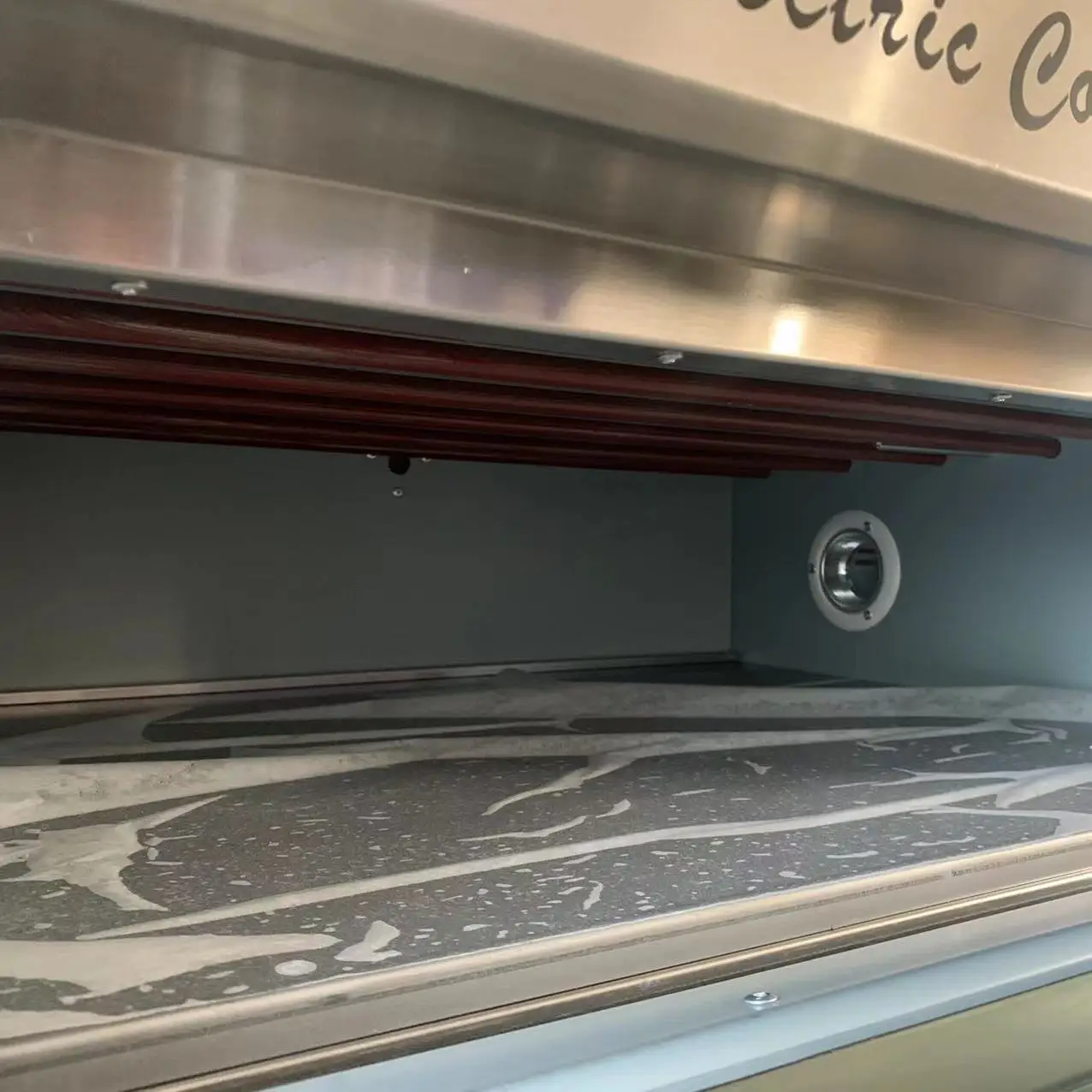 Ronghuang ISO 6 Tray 3 Deck Oven Bakery Machine Home Use Bread Horno Cheap Baking Oven For Sale