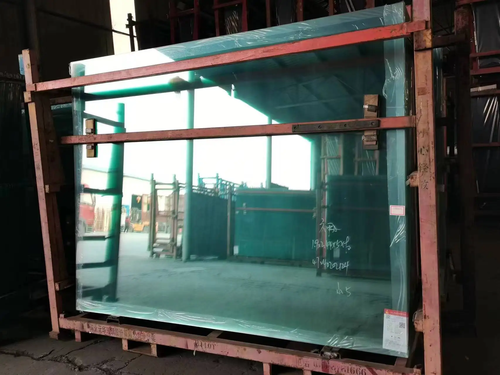 Factories Direct Clear Float Glass for Window & Building Use Various Sizes Available for Glass Walls & Curtain Walls