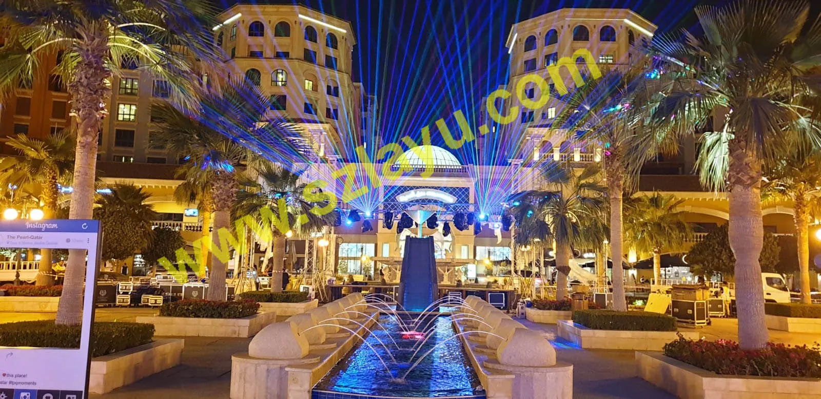 AT20RGB laser light show