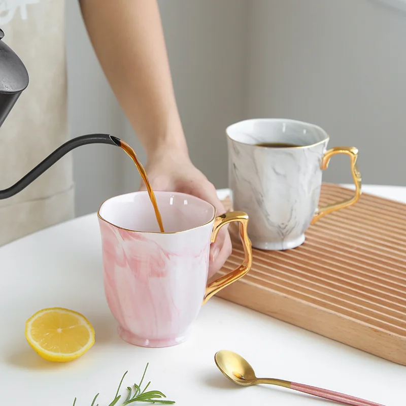 Customized elegant grey pink marble ceramic couple mug nordic coffee mug ceramic mugs with golden handle