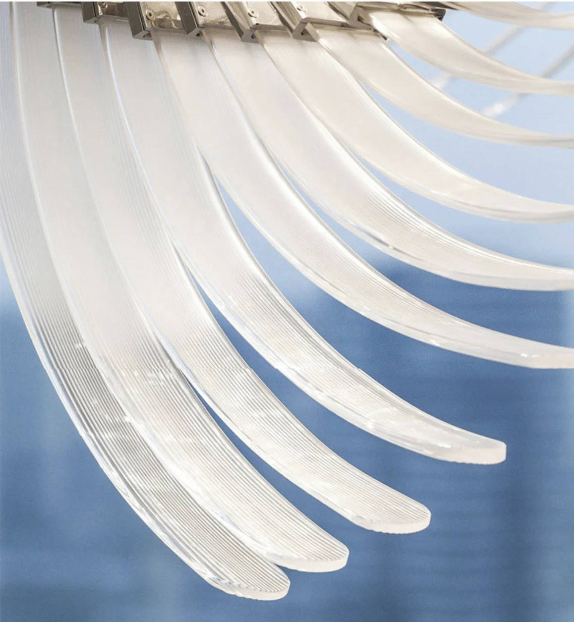 HITECDAD Angel Wings Luxury Hotel Chandelier Duplex Villa Concert Hall Acrylic Feather Non-standard Custom-made Chandelier