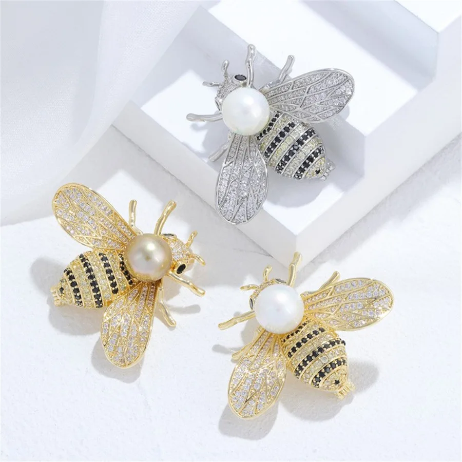 Hot Selling Bee Brooch New Fashion Design Brooch With Diamond Pearl Pin Cute Accessories For Dress