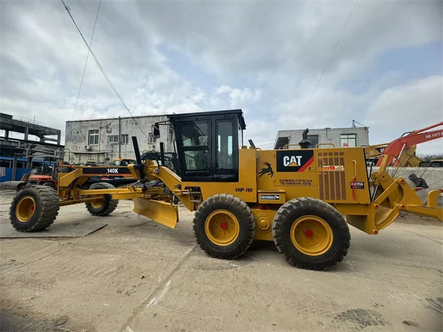 Caterpillar 140K04.jpg