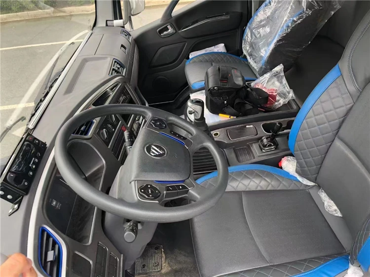 Great Price Refrigerated Van Freezer Box Truck Mini Refrigerated Trucks For Sale