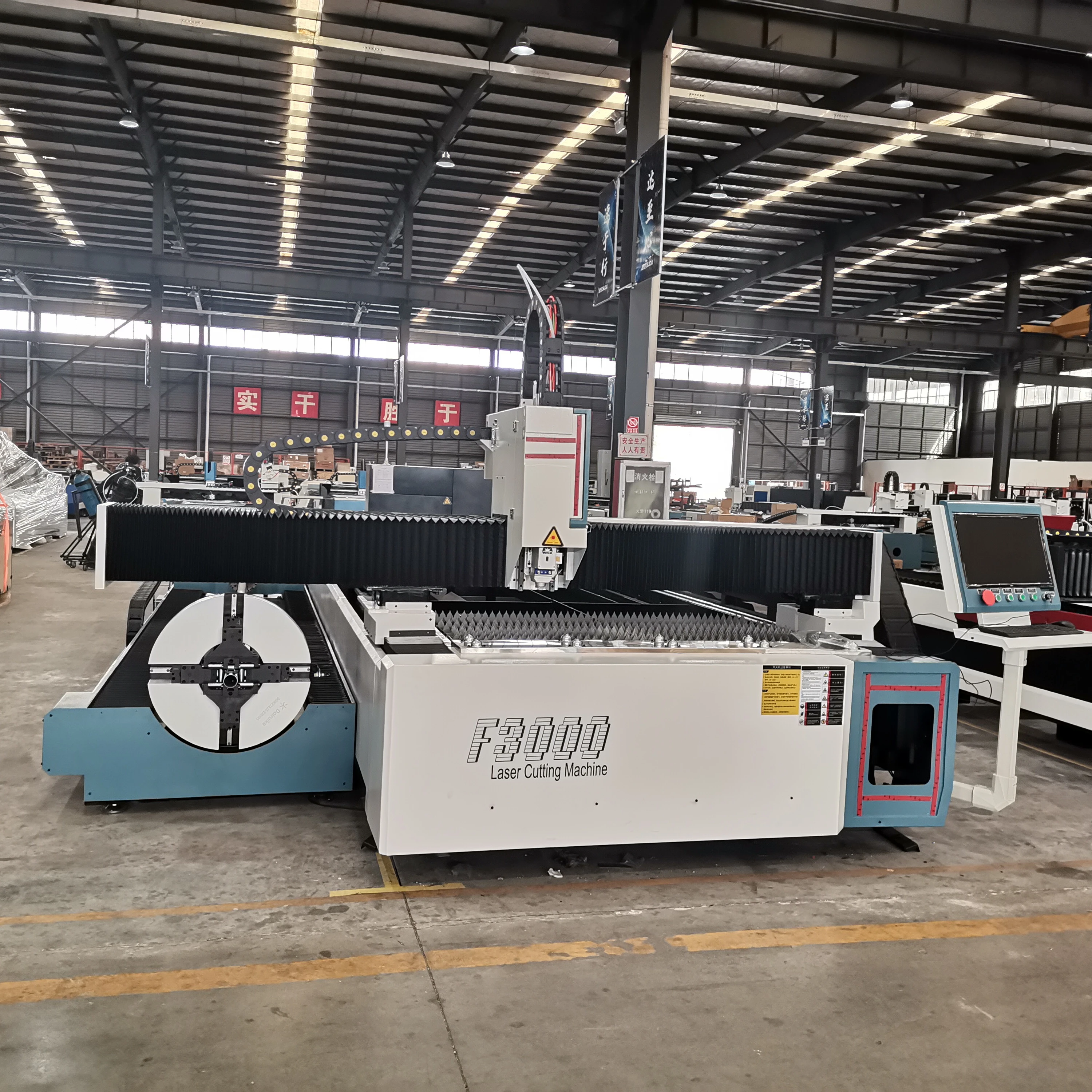 great buy manual focus metal sheets and tubes fiber laser cutting machine 3015 laser source 1500W laser cutter tube