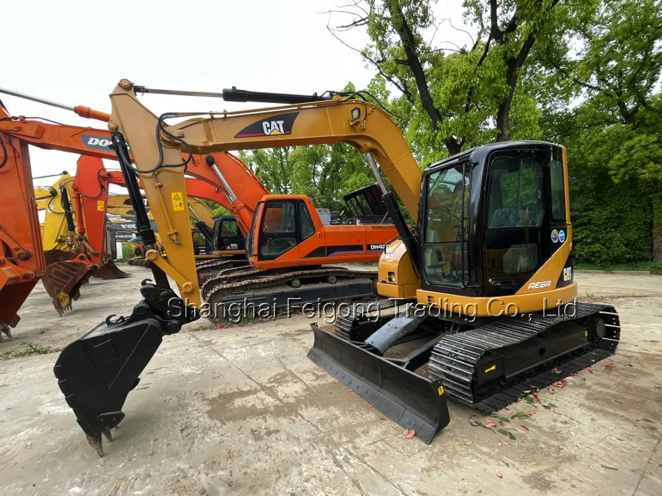 Japan 8 ton mini 90% new crawler digger free shipping good condition caterpillar second hand high quality used excavator cat 308