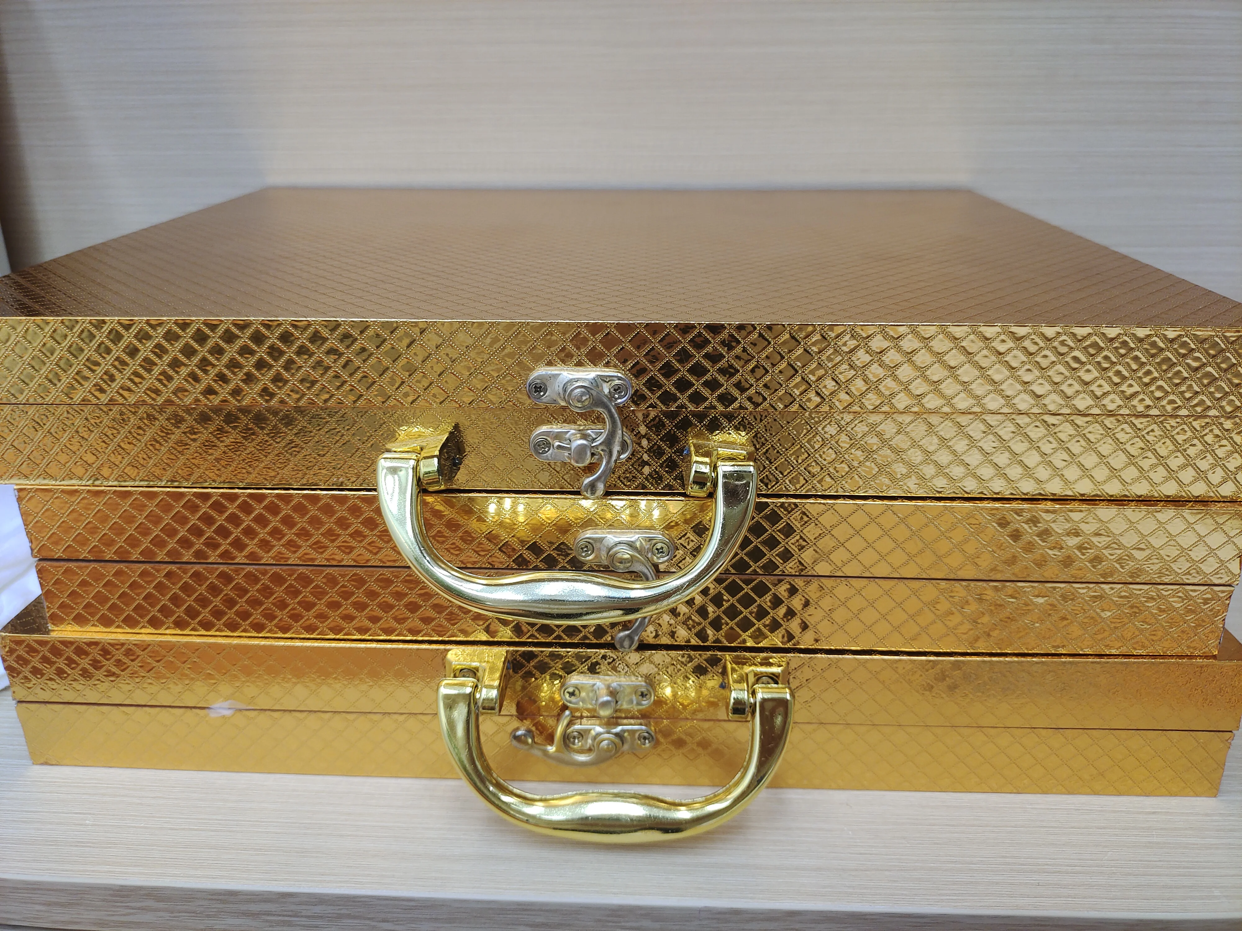 Luxury cutlery set Royal stainless steel 304specifically designed for restaurants hotels, and stainless steel cutlery set