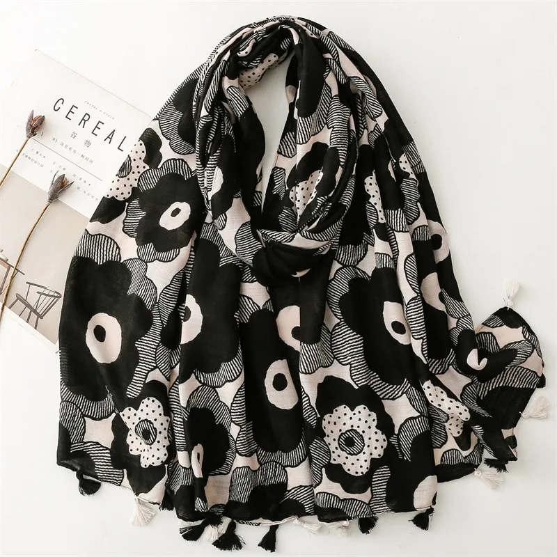 Autumn Thick Warm Black Flower Viscose Cotton Printed Scarf Indoor Shawl Muslim Women Head Wraps Dubai Arab Hijab Scarves