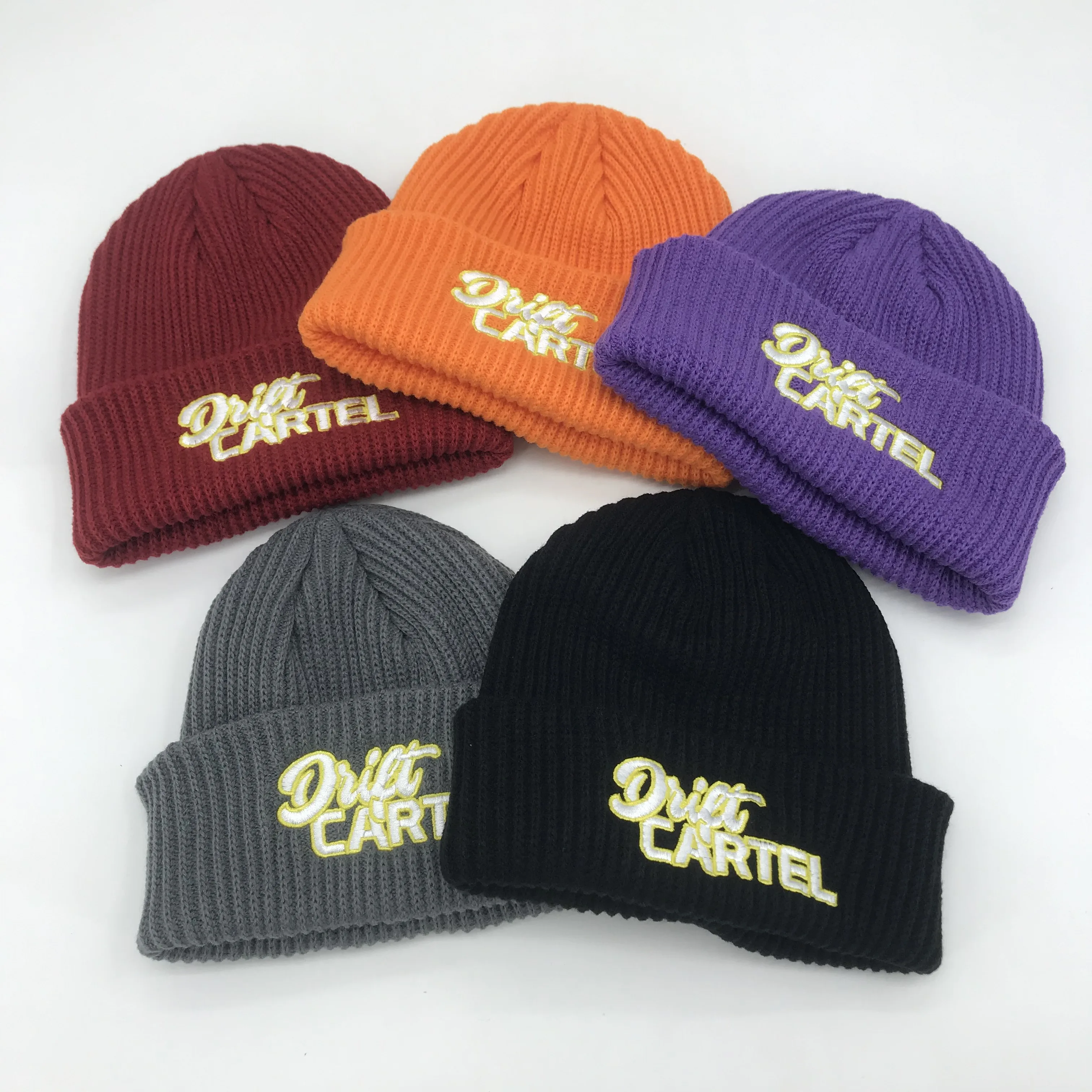 Модные высококачественные акриловые Новые Вязаные шапки с черепом теплые зимние вышитые логотипы уличные унисекс манжетами