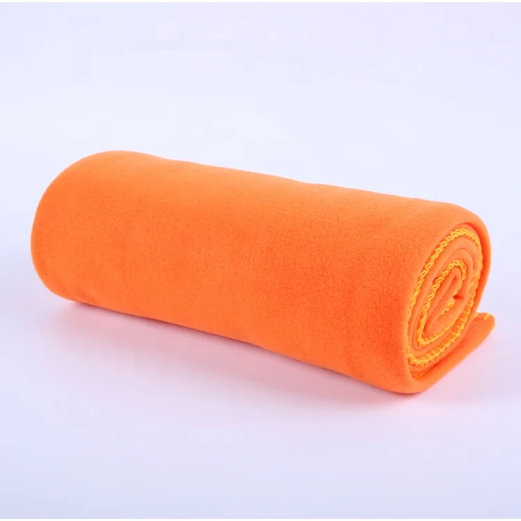 Promotional disposable rolld-up cheap polar fleece blanket in bulk
