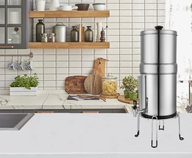 2.25 Gallon Stand Bucket Camping Tank Containers Purification System Fed Water Gravity Filter