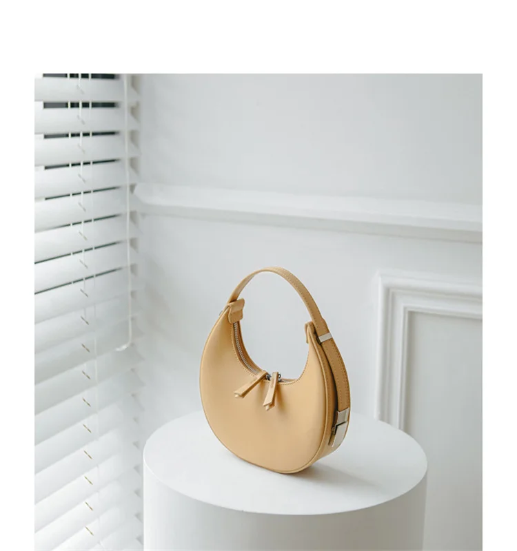 ladies Hobo Bags29.jpg