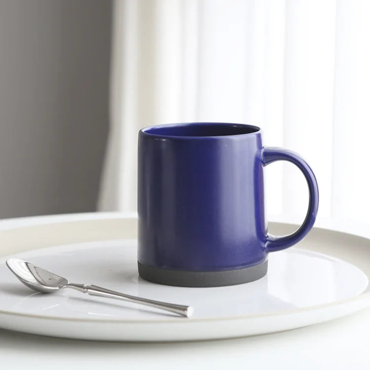 Newest Matte green ceramic mug carving logo can order gift coffee cup cereal breakfast cup wholesale