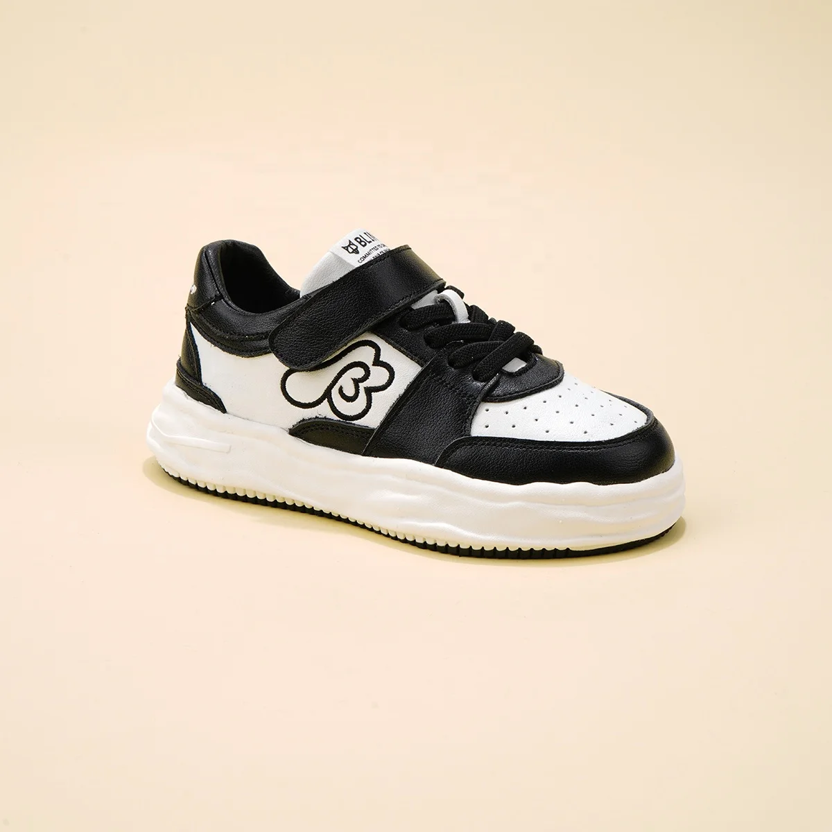 Autumn New Thick Bottom Sole Big Kids Teens School Fashion Walking Style Children White Sneakers Casual Shoes