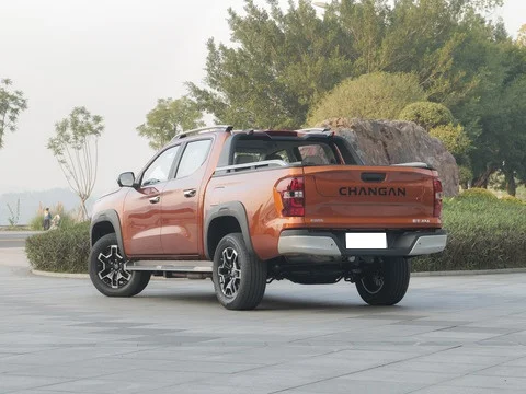 2024 Changan Hunter Warrior Dual Motor Automotive Pickup new chinese electric car 4x4 pickup Car