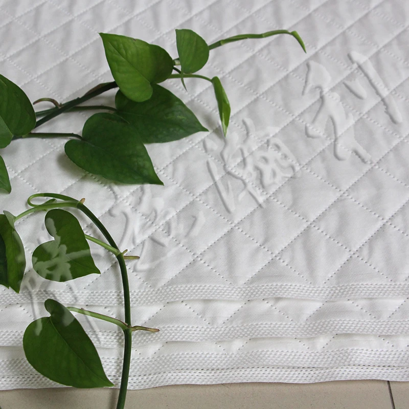 Полностью автоматическая ультразвуковая стегальная машина 15 м/мин для изготовления летнего охлаждающего стеганое одеяло