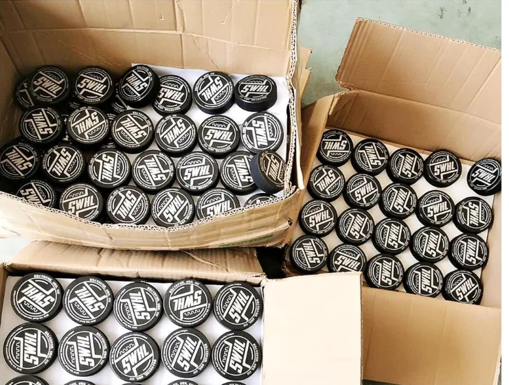 promotional cheap rubber ice hockey puck for promotion