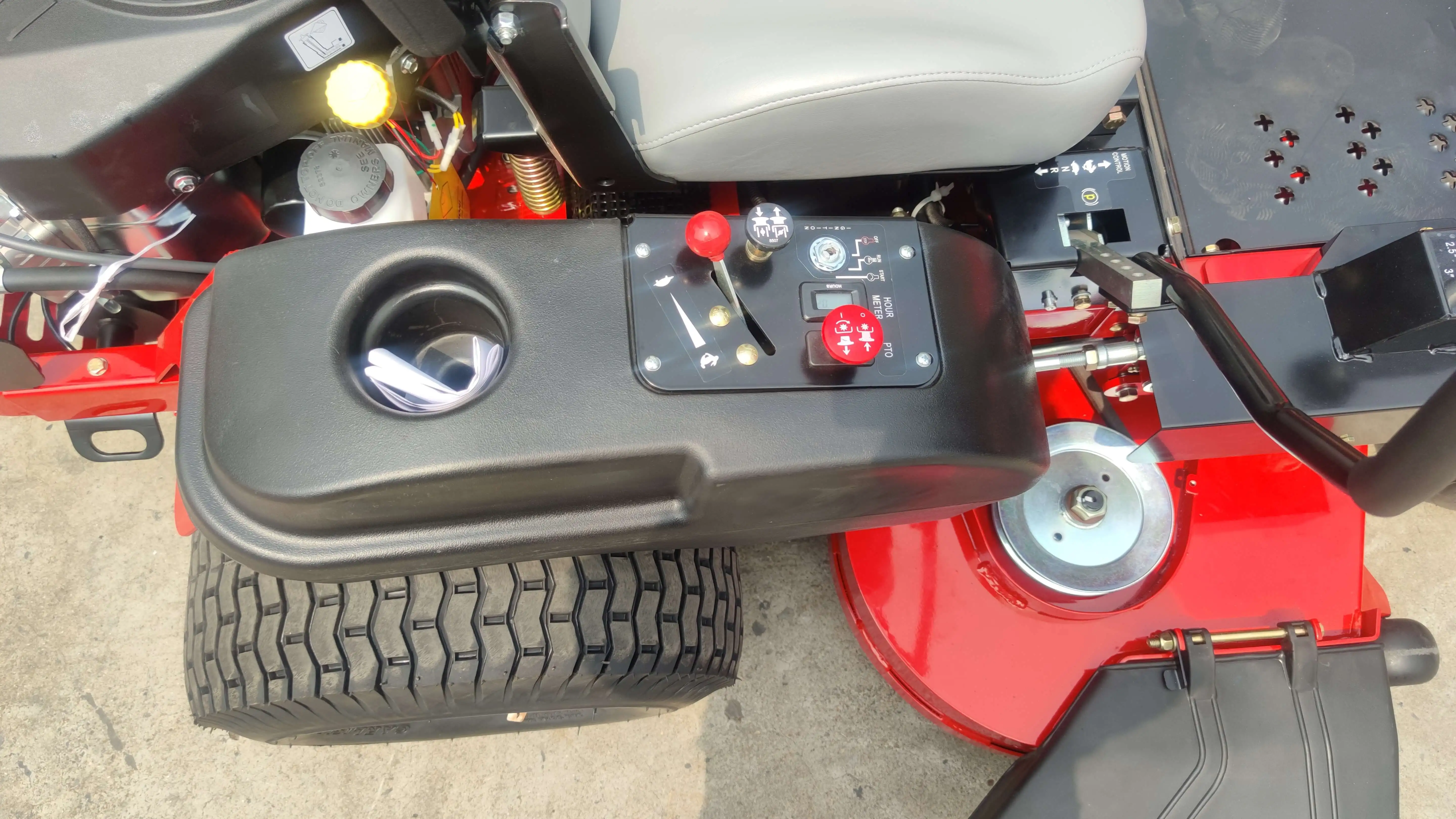 Agricultural riding on lawn mower tractor garden lawn mower lawn Mowers for grass cutting