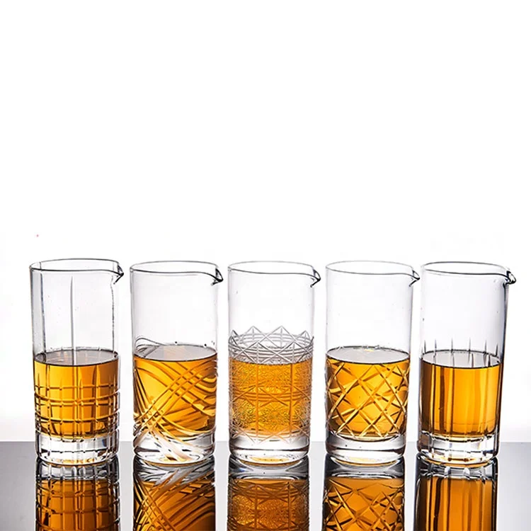 
Professional Cocktail Mixing Glass Thick Bottom Seamless Lead Free Hand-cut Crystal Mixing Glass 700ml 