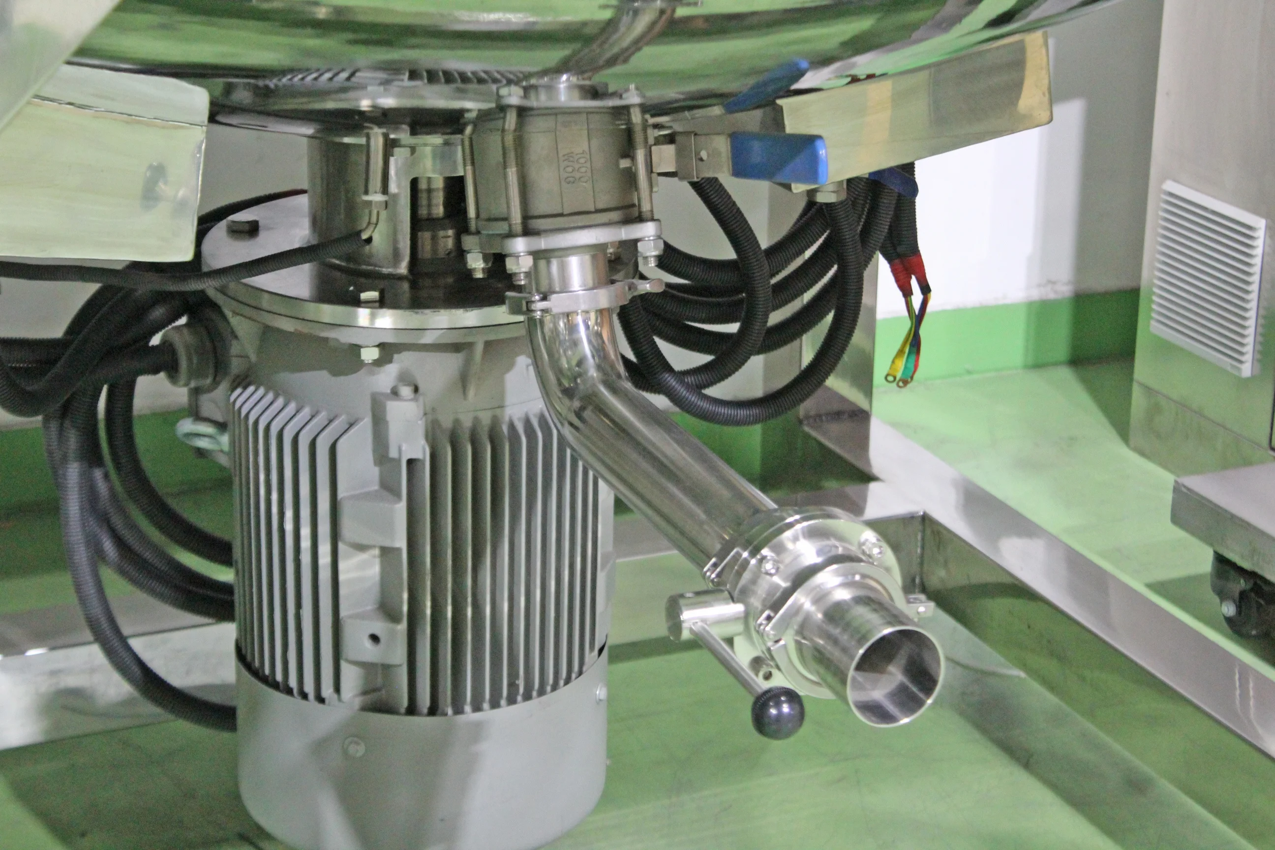 Vacuum Emulsifying Mixer with Bottom Homogenizer for Emulsification