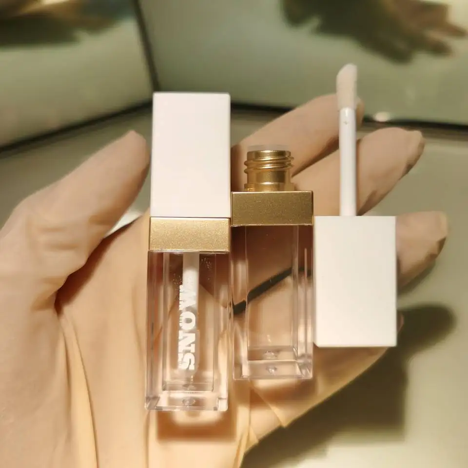 Wholesale Luxury Lipgloss Containers Tube Lip Tint Container Cosmetic Lip Gloss Bottle White Lip Gloss Tube Packaging