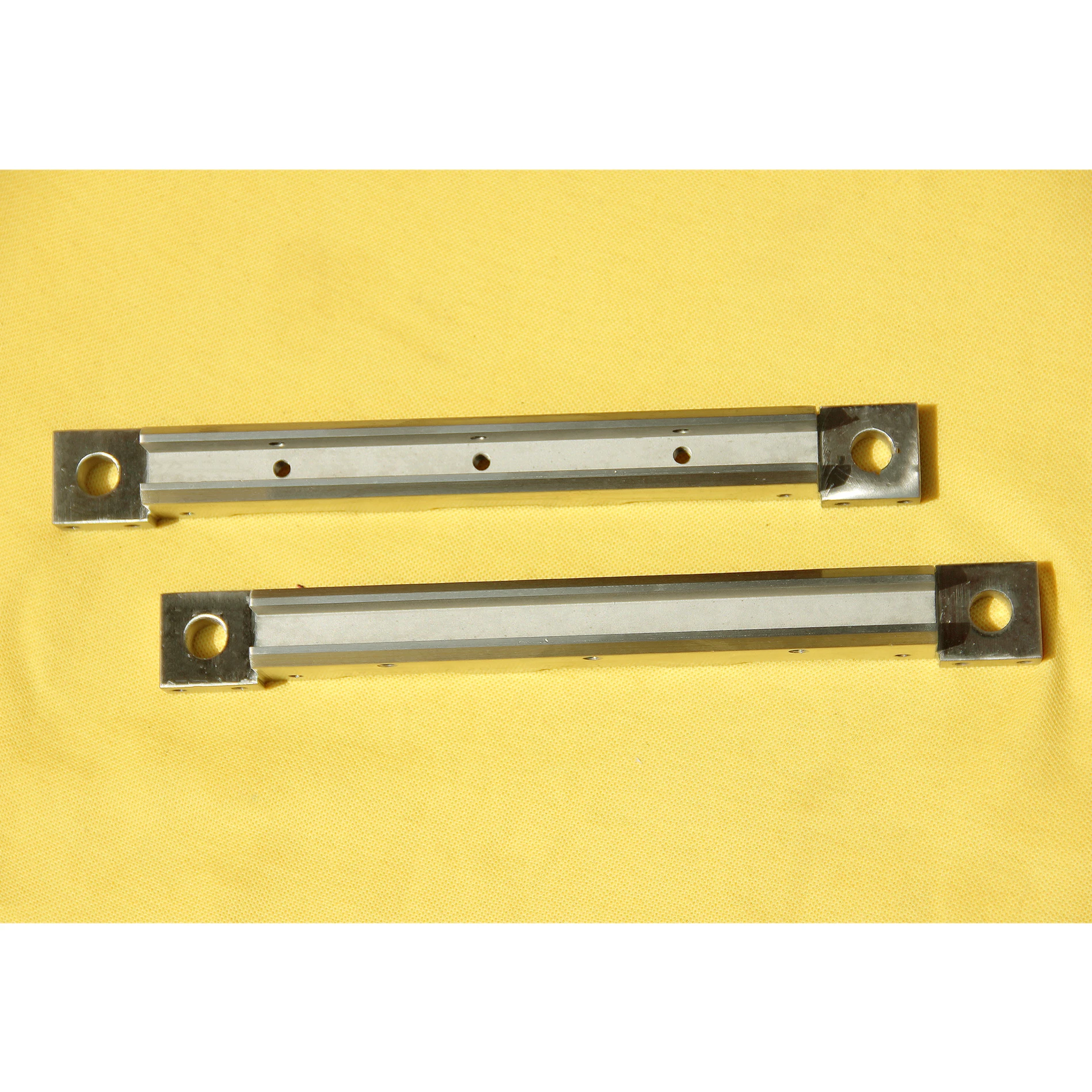 R Type Food Bags Packaging Machinery Sealer Serrated Knife Cutting Tape