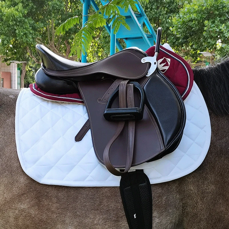 High Quality Customizable horse saddle pad Professional Manufacturer Matching Set Essential Equestrian Accessories Horse