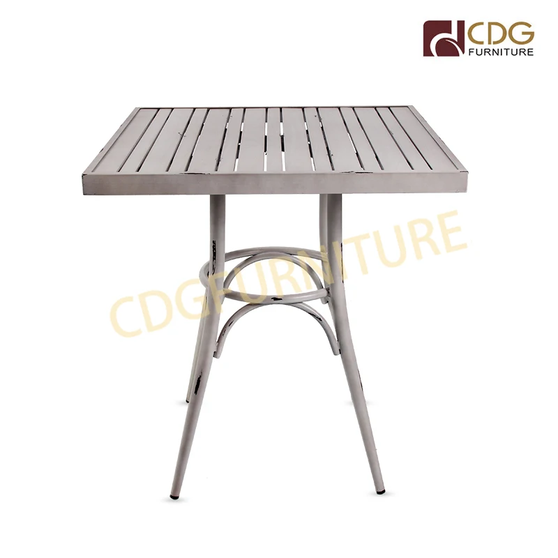 
Wholesale Wedding Hot Sale Comfort Dining Furniture Outdoor French Style Dining Set Egg Chair 