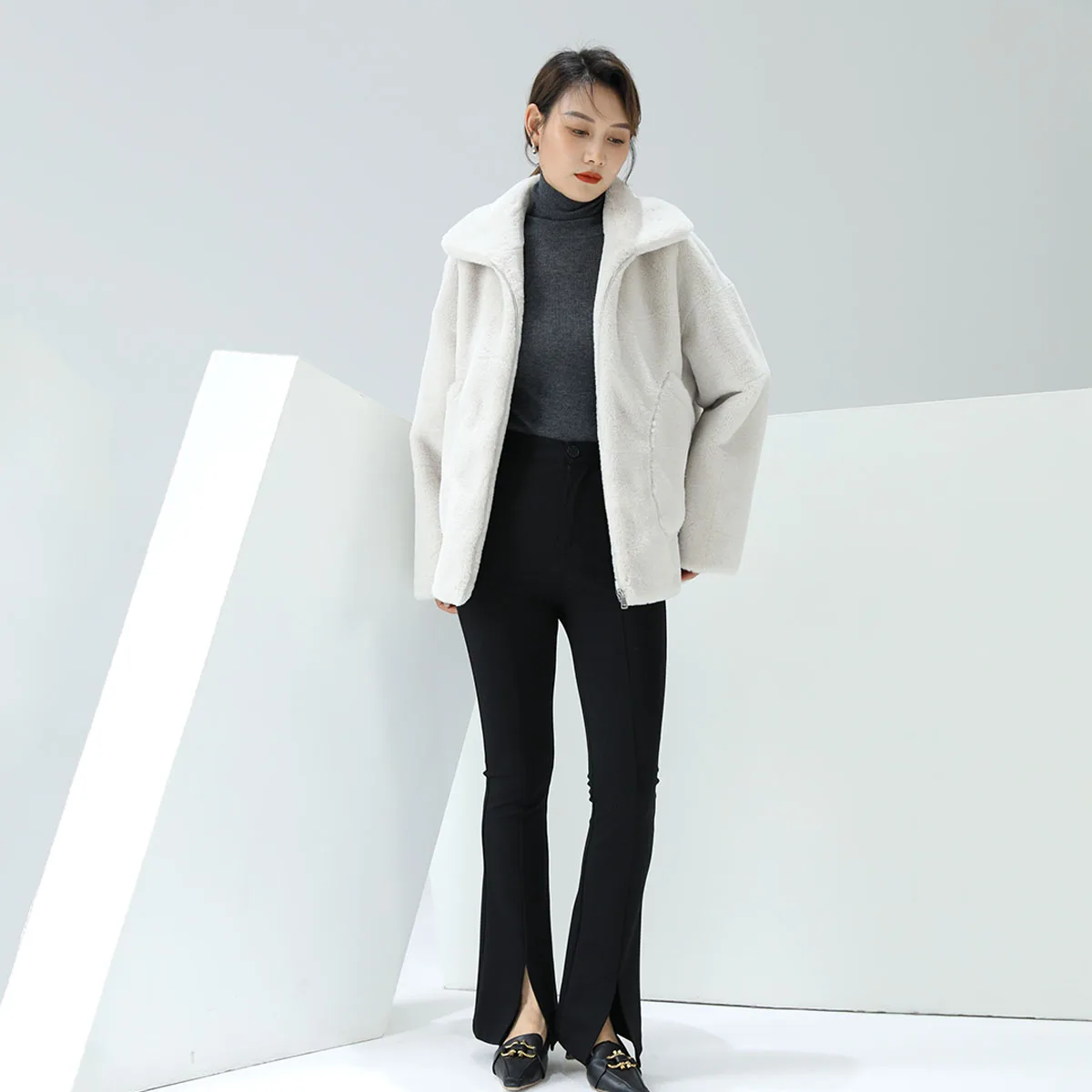 2022 fashion winter casual thick white turn-down collar fleece faux rex rabbit fur short coats jackets for woman ladies