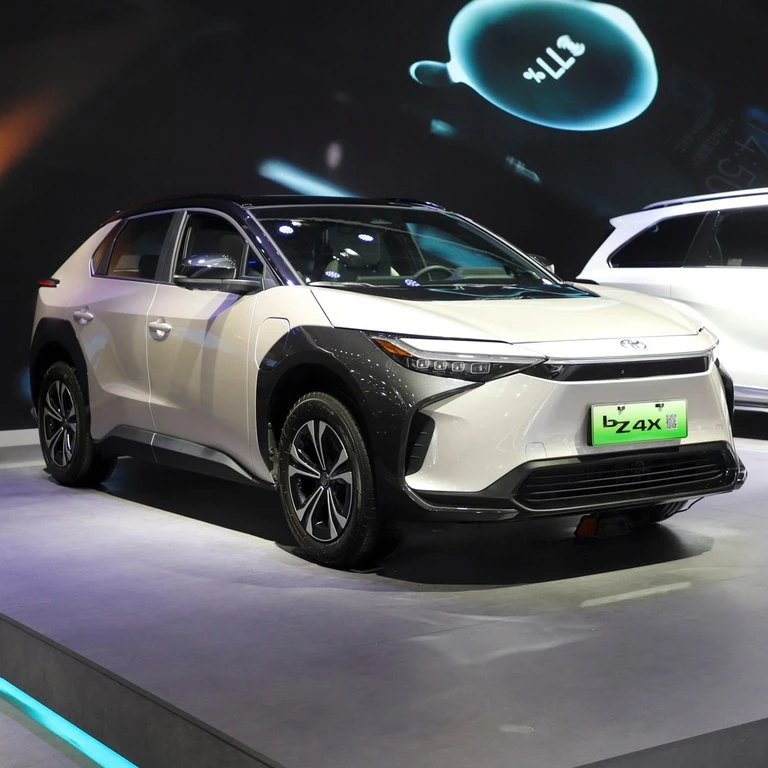 Faw Toyota bZ4X 2022 two-drive long range PRO version Electric Car With SUV