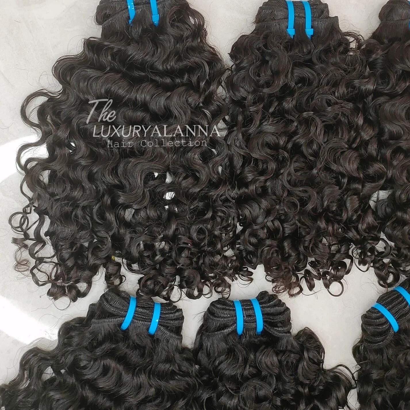 New Arrival Vietnamese Tight Curly Human Hair Weave Bundles Extensions Best Quality Grade 12A Vietnamese Hair No Tangle