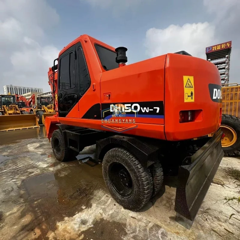 Экскаватор-погрузчик Doosan Dh150/Dh150w-7 15 тонн импортный из Кореи Подержанный блок для продажи с основными компонентами Komatsu