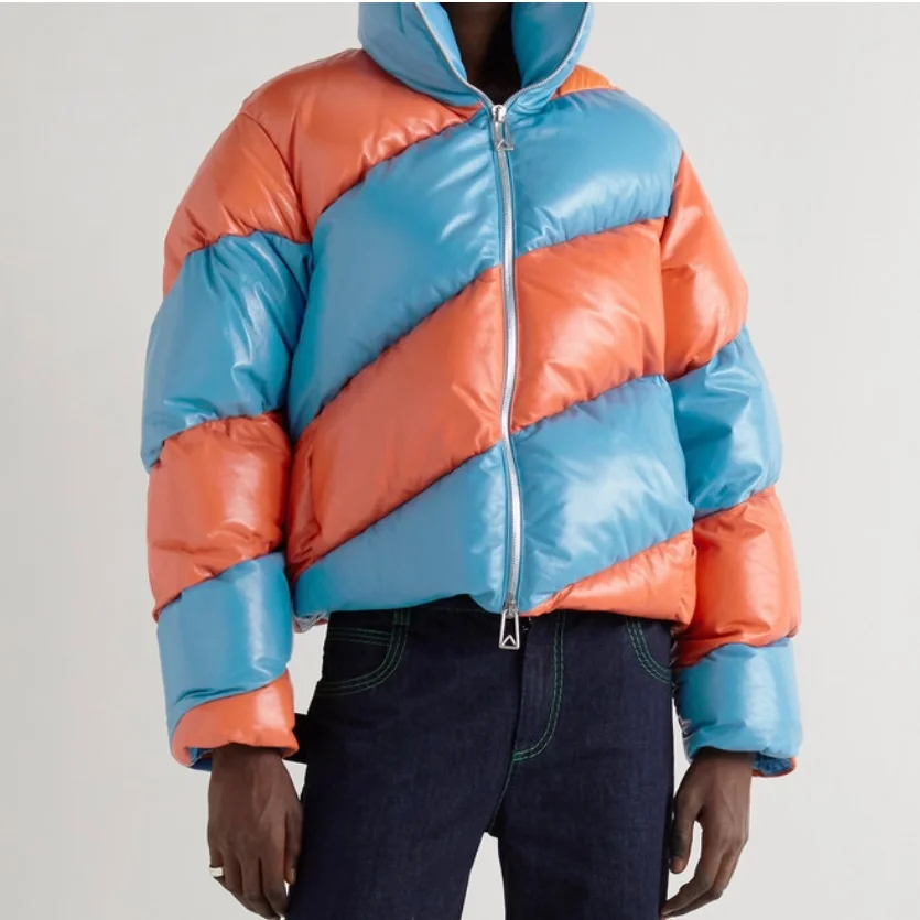 Wholesale blank color bulk stripe winter thick bubble down jacket coat cropped womens shiny puffer jacket