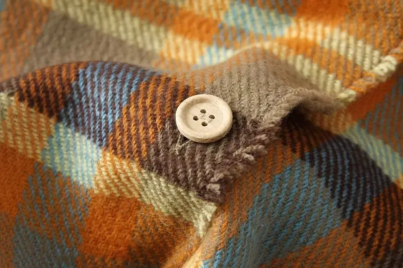 N125 2019 Autumn Winter Shawl Scarf with with hat Horn Button National Style Warm Wool Shawls for women